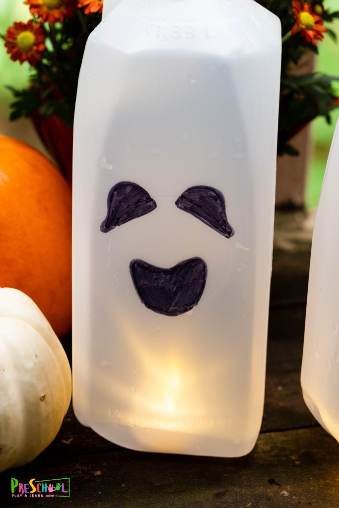 Get creative with your milk jugs! Design unique expressions for each one—think scary, surprised, happy, and more! This is a fantastic opportunity to explore and discuss emotions with friends and family.